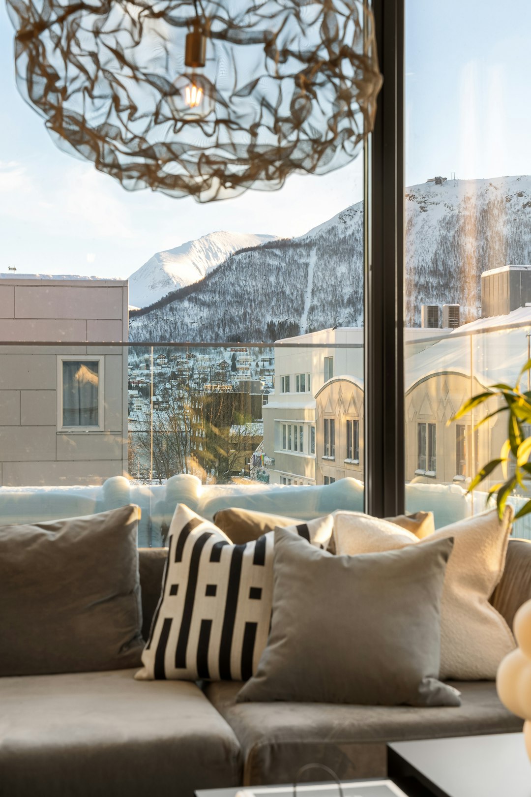 Arctic View Premium Suite